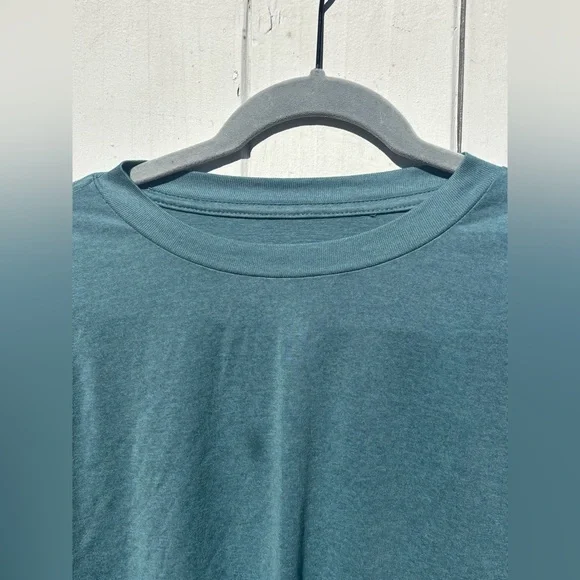 Vuori Daydream Crew Long Sleeve Shirt Top Agate Green Heather Medium - Picture 4 of 7